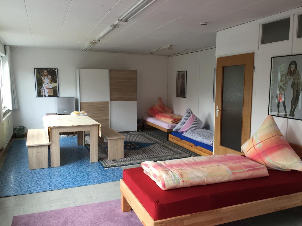 Hotel Carli'S Bed-No-Breakfast Friedrichshafen Zewnętrze zdjęcie